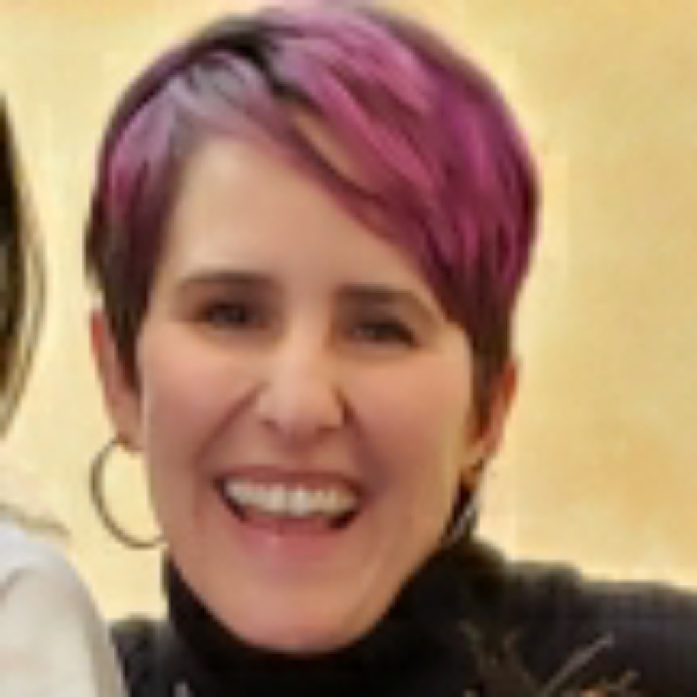 Meet your Posher, Leslie